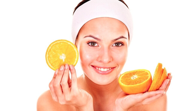 vitamina c ajuda sintese colageno pele